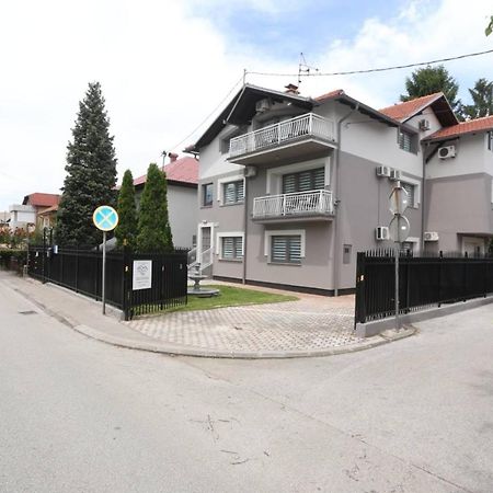 Apartmani Pejton Ilidza ซาราเยโว ภายนอก รูปภาพ