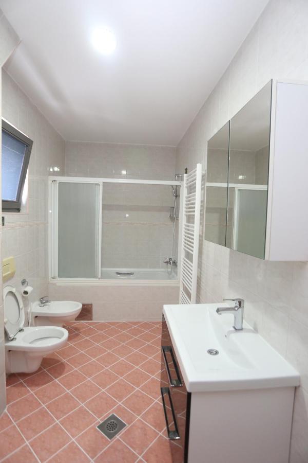 Apartmani Pejton Ilidza ซาราเยโว ภายนอก รูปภาพ